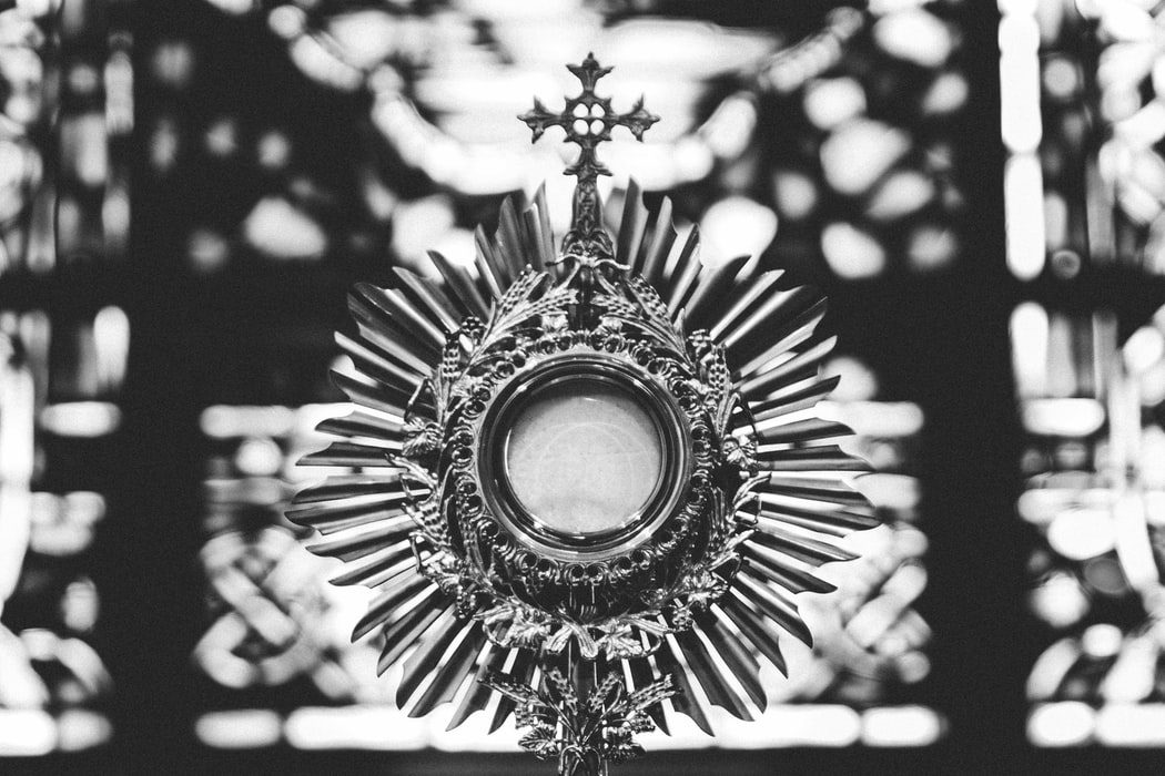 Adore the Holy Eucharist